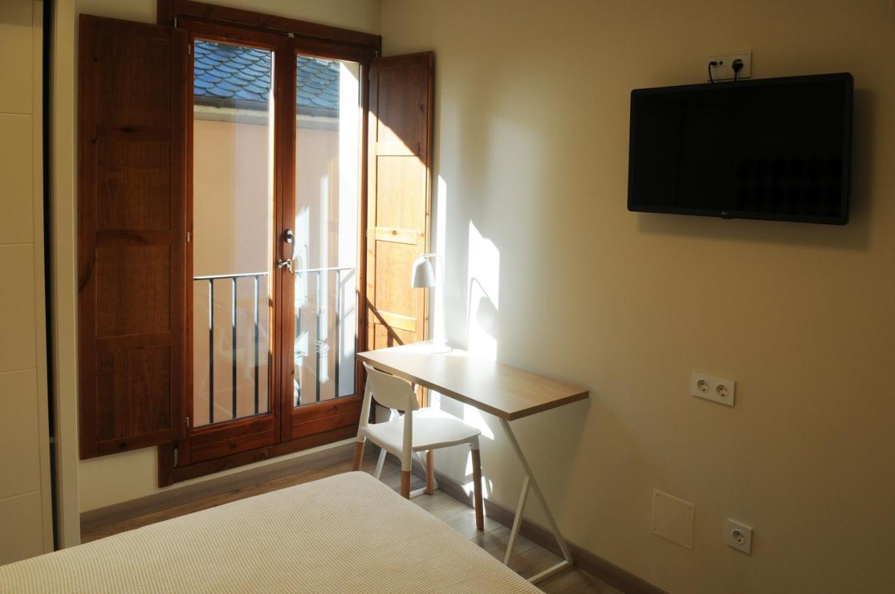 Apartamentos Turísticos Guiana Ponferrada Exterior foto