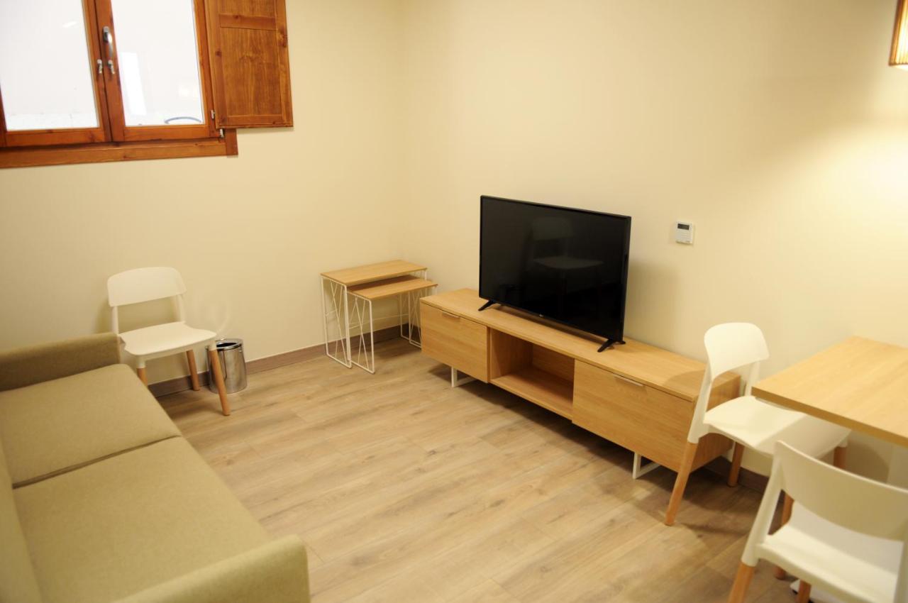 Apartamentos Turísticos Guiana Ponferrada Exterior foto